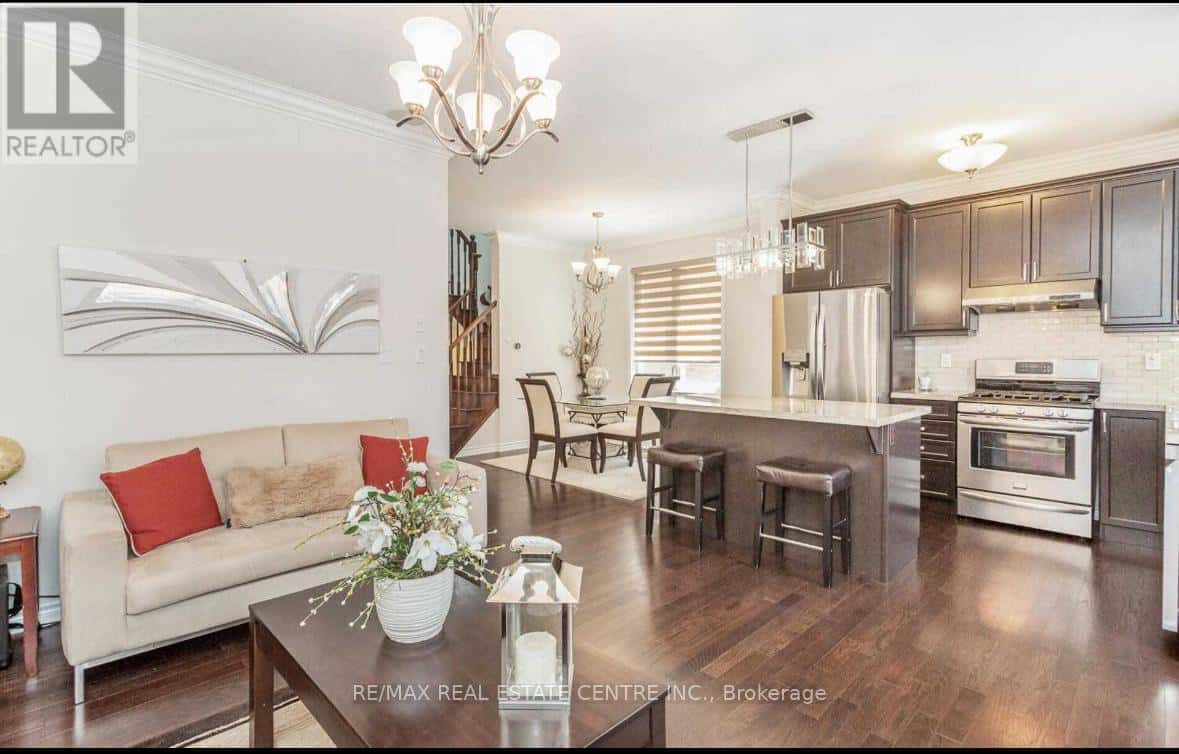 304 TRUDEAU DRIVE E — Milton (CL Clarke) - Photo 2 of 10