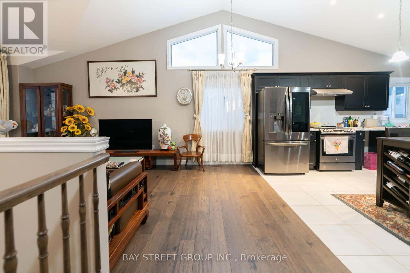 7833 OLDFIELD ROAD — Niagara Falls (Oldfield), Ontario - Photo 3 of 22