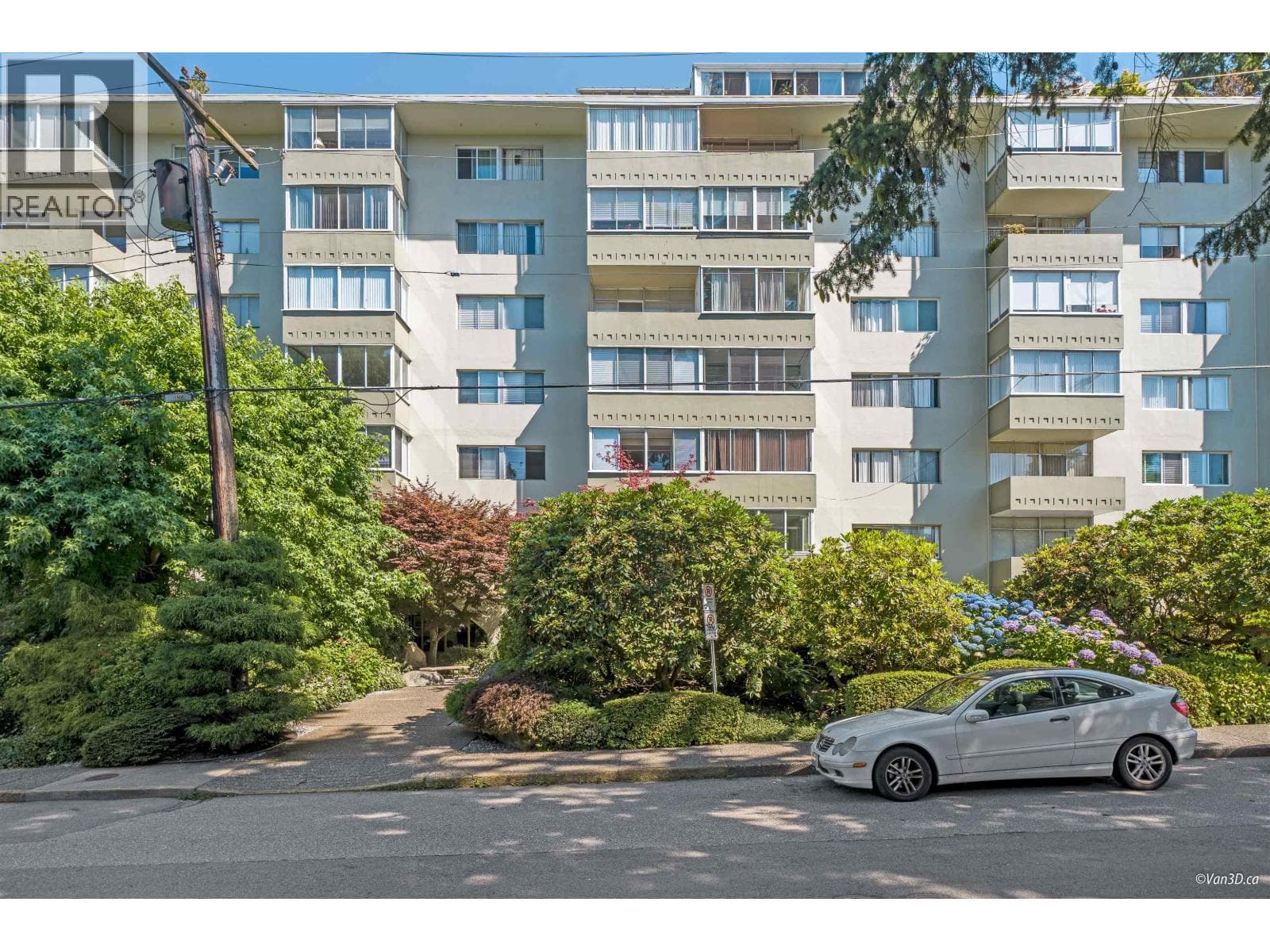 308 1425 ESQUIMALT AVENUE — West Vancouver, British Columbia - Main photo
