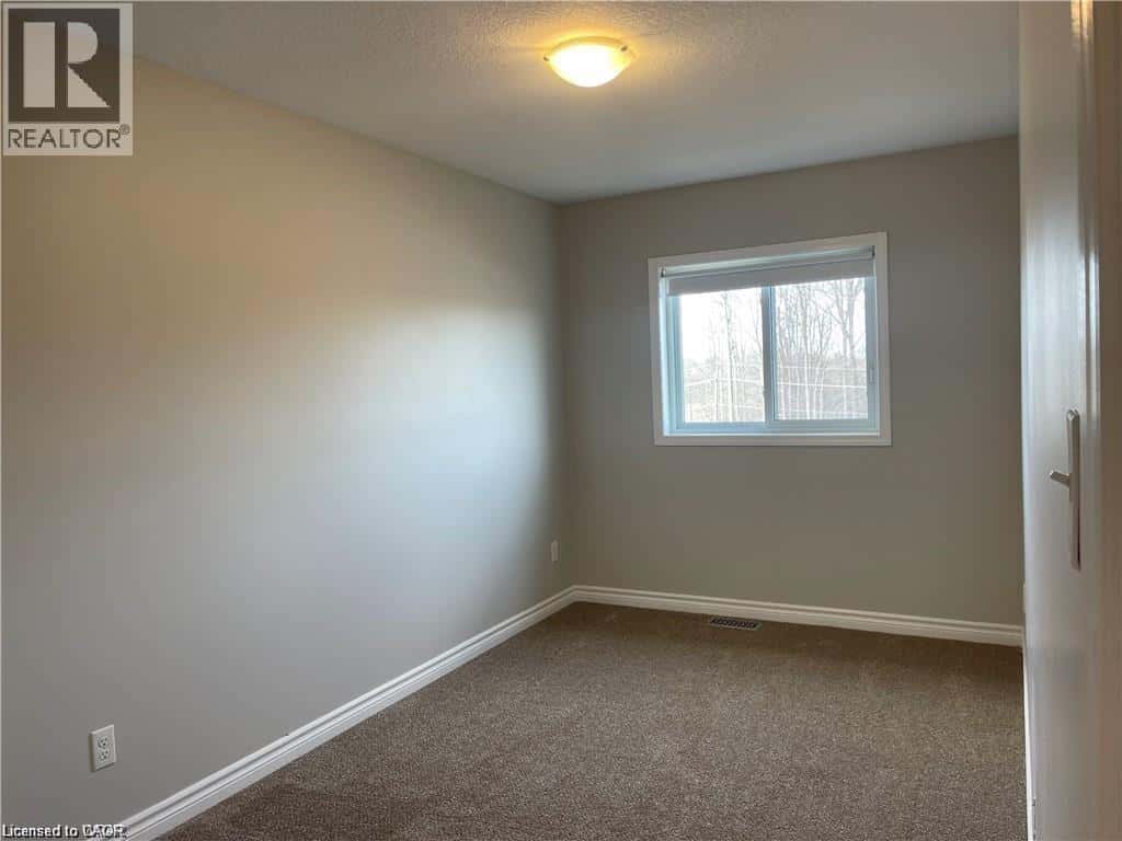 Cambridge — Cambridge - Photo 4 of 15