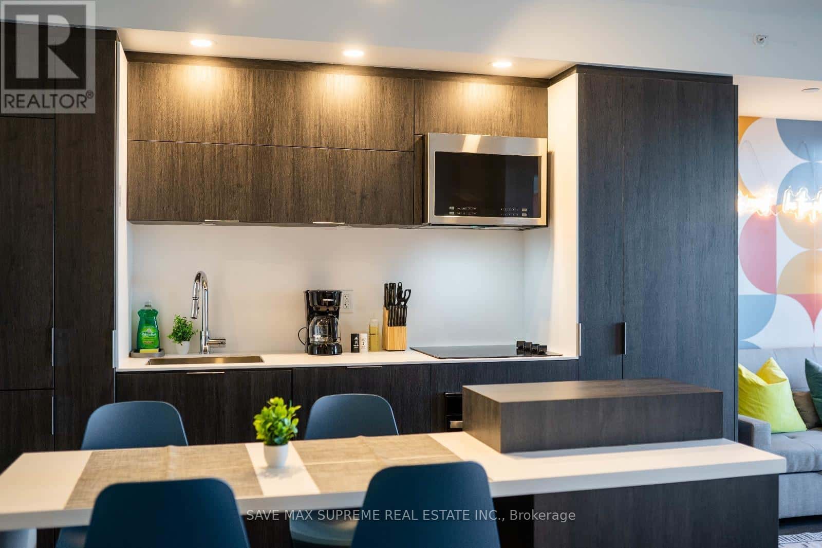 1406 - 370 MARTHA STREET — Burlington (Brant), Ontario - Photo 3 of 18