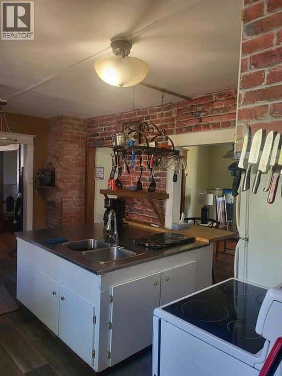 133 Noble Street — Barons, Alberta - Photo 5 of 14