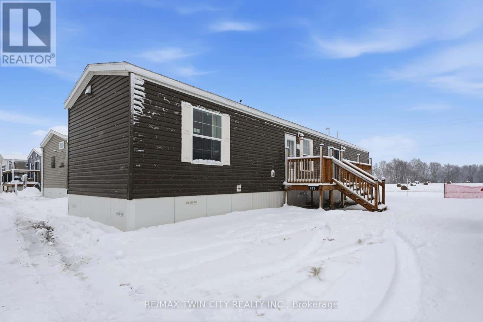 99 FOURTH CONCESSION Road 703