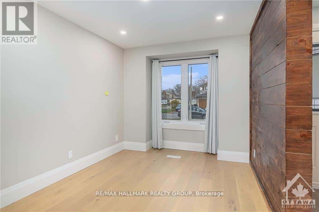 Ottawa — Ottawa - Photo 5 of 28