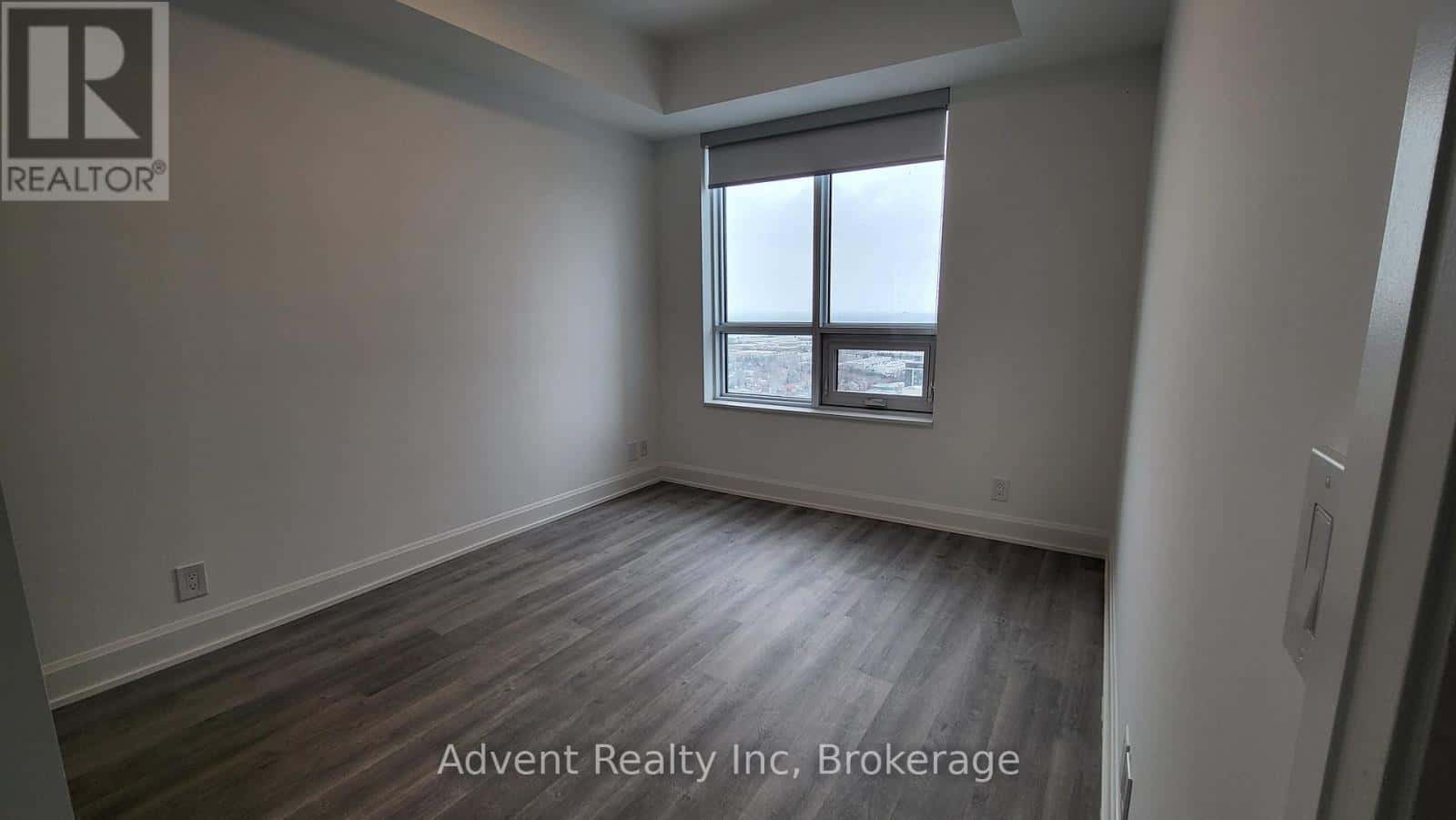 2903 - 12 GANDHI LANE — Markham (Commerce Valley) - Photo 4 of 10