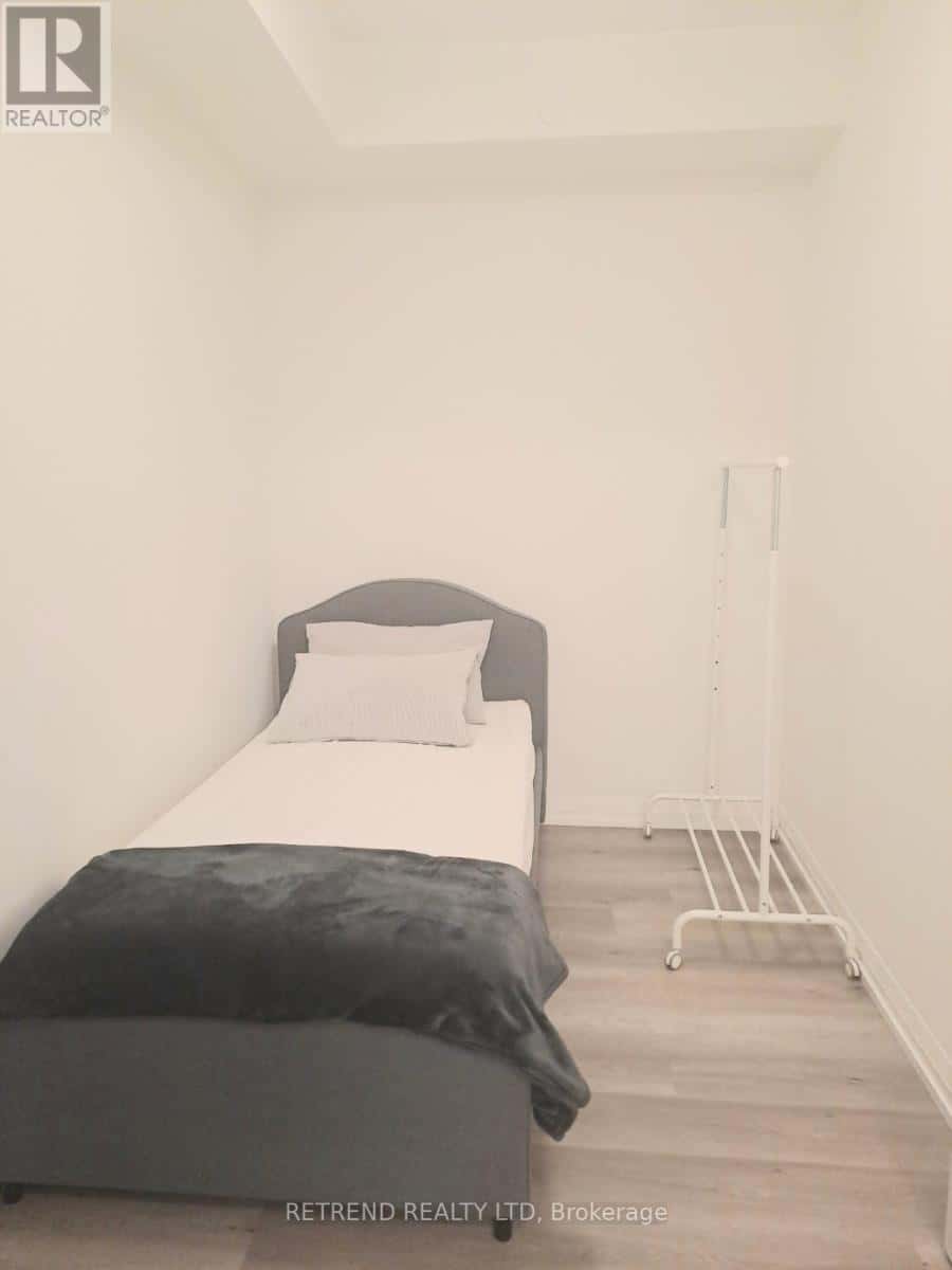 Toronto (Kensington-Chinatown) — Toronto (Kensington-Chinatown) - Photo 5 of 9