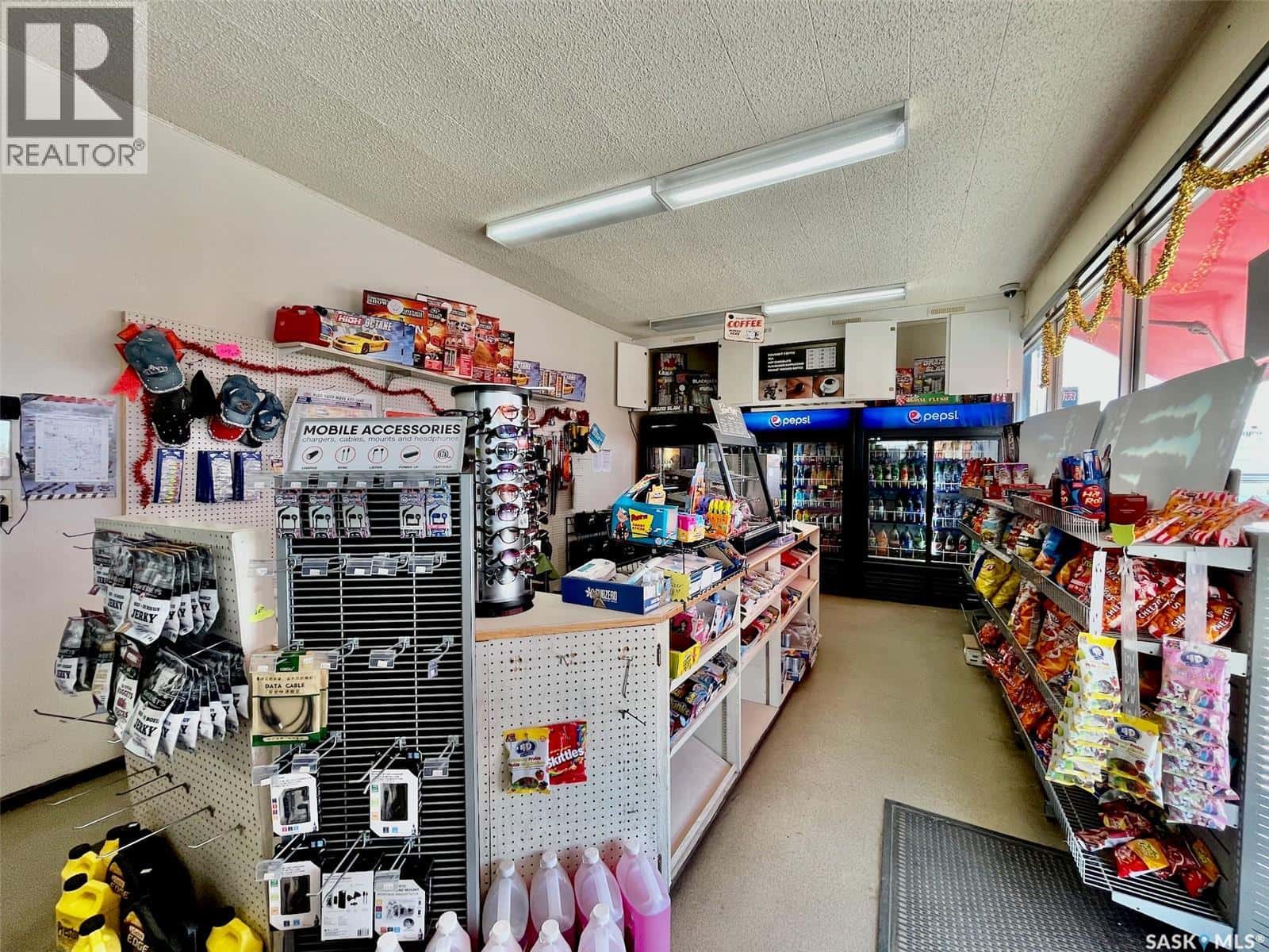 200 9 HIGHWAY S — Canora, Saskatchewan - Photo 2 of 38