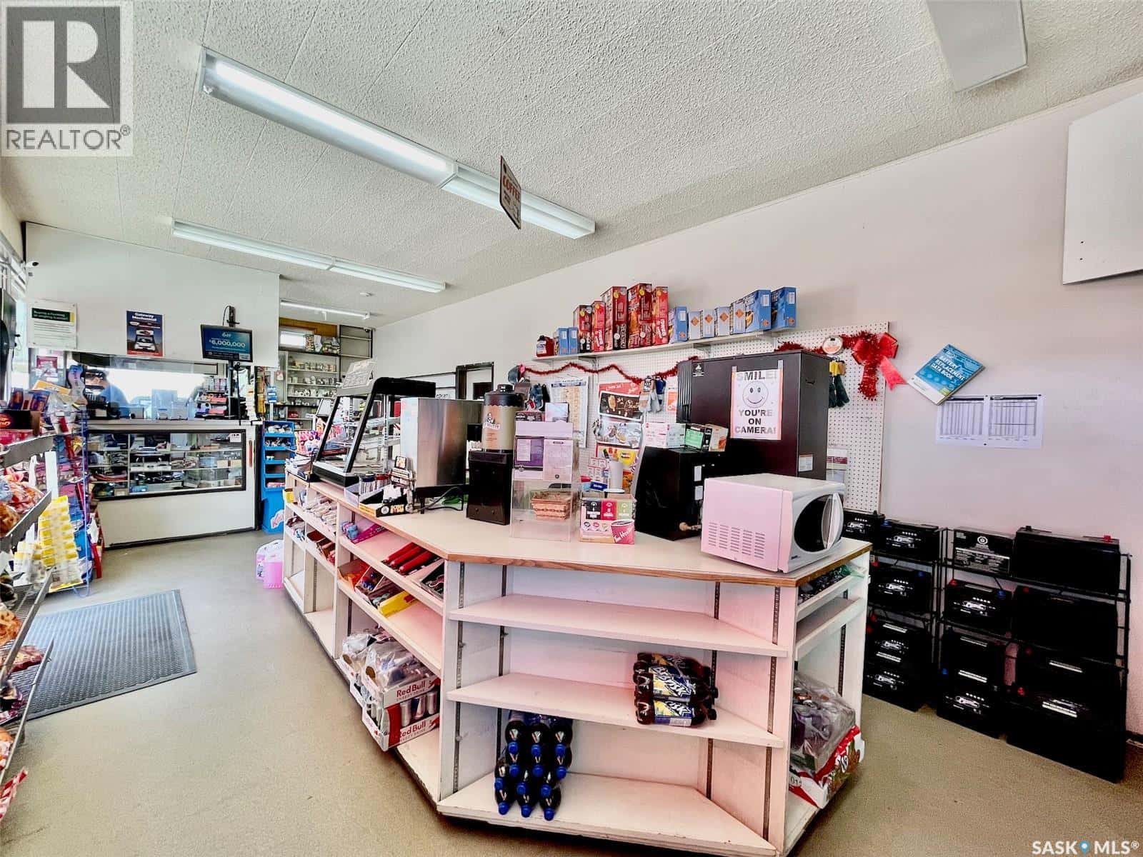 200 9 HIGHWAY S — Canora, Saskatchewan - Photo 3 of 38