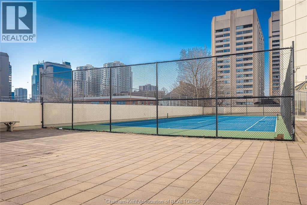 323 Colborne STREET Unit# 2403 — London, Ontario - Photo 5 of 33