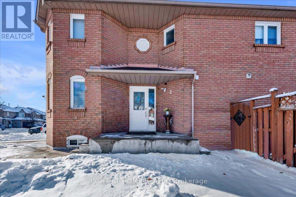 2 WOOLISTON CRESCENT — Brampton (Fletcher's West), Ontario - Photo 3 of 40