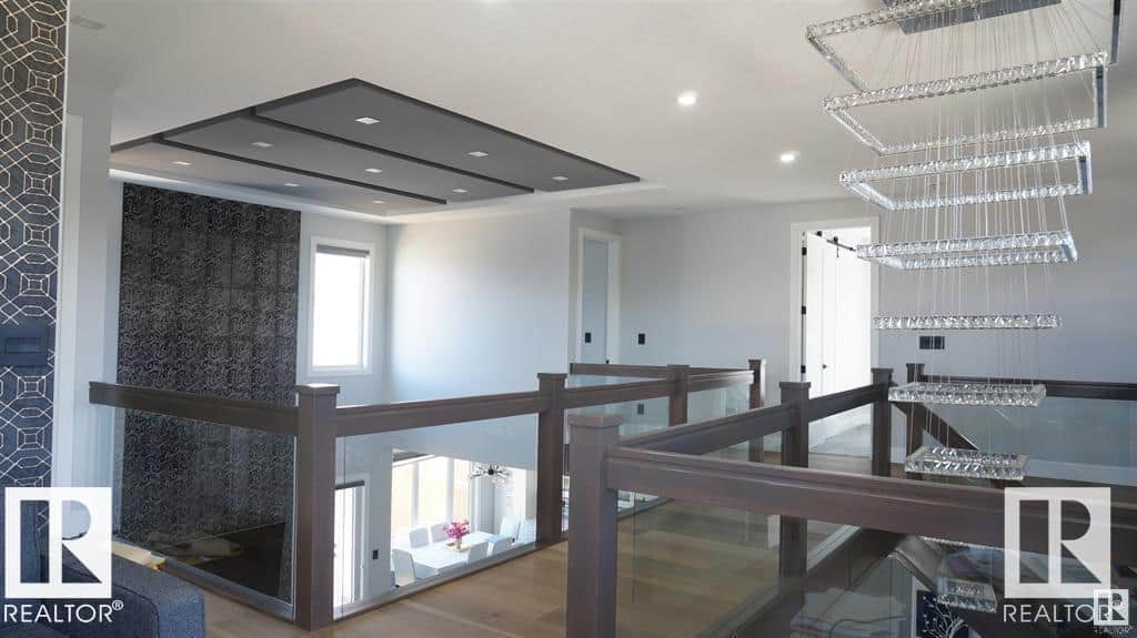 707 180 ST SW - Photo 5 of 31, Edmonton, Alberta