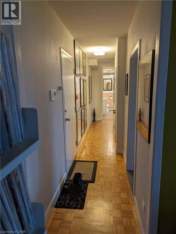 St. Catharines — St. Catharines - Photo 2 of 46