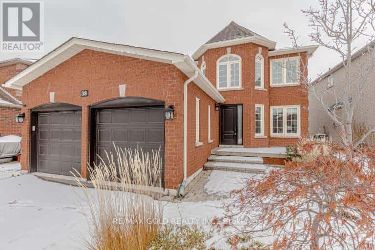 38 ESPOSITO DRIVE — Caledon (Bolton East), Ontario - Photo 3 of 34