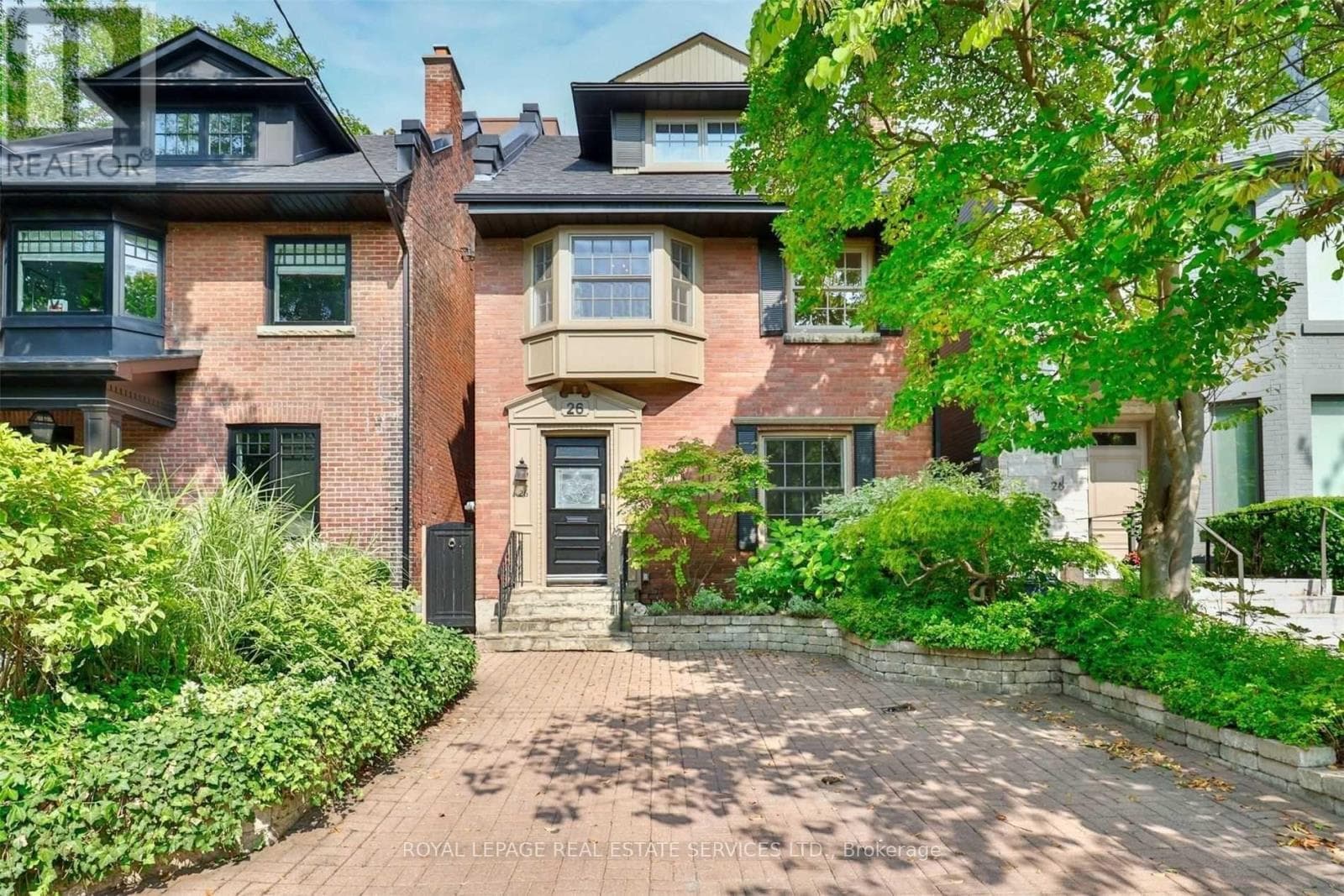 26 SUMMERHILL AVENUE — Toronto (Rosedale-Moore Park), Ontario - Main photo