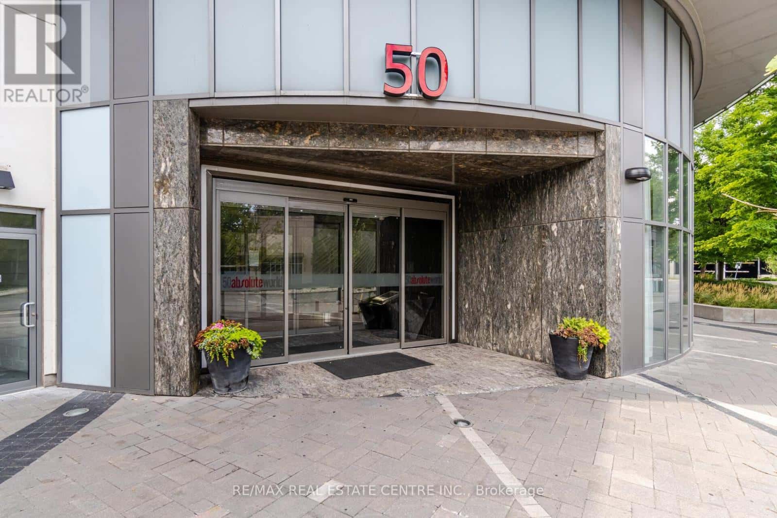 4006 - 50 ABSOLUTE AVENUE — Mississauga (City Centre), Ontario - Photo 2 of 50
