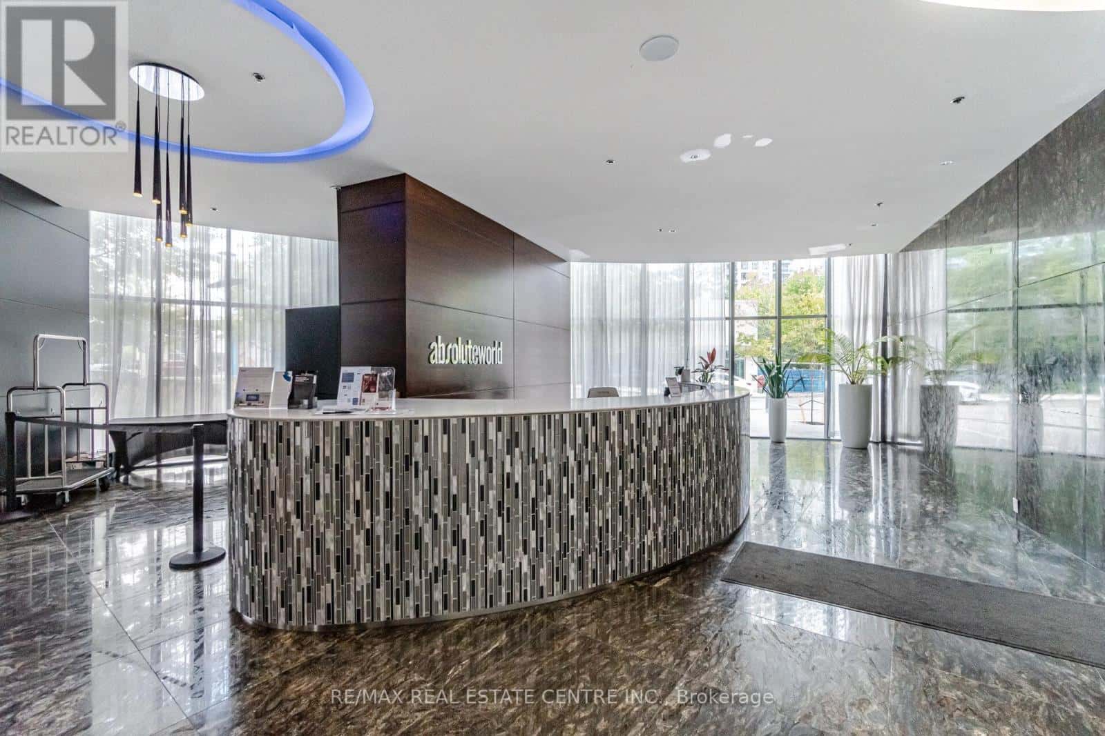 4006 - 50 ABSOLUTE AVENUE — Mississauga (City Centre), Ontario - Photo 3 of 50