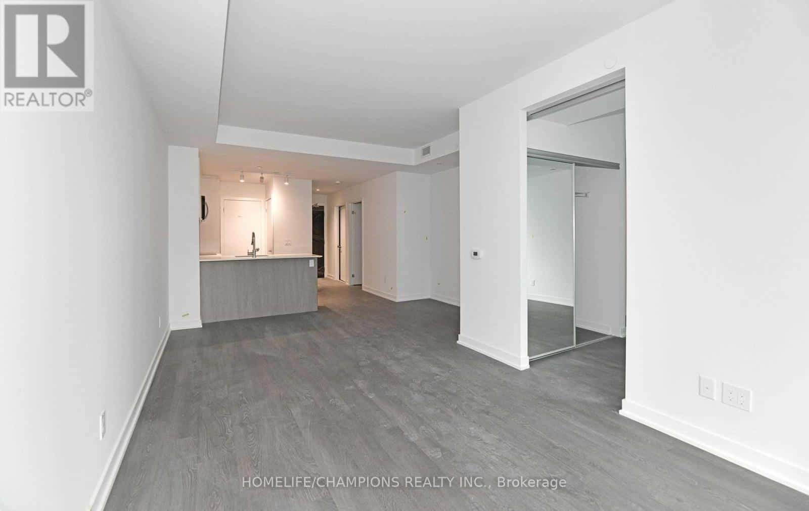 Toronto (High Park-Swansea) — Toronto (High Park-Swansea) - Photo 3 of 13