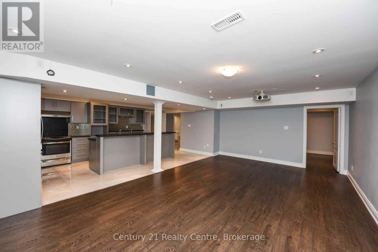 Brampton (Bram East) — Brampton (Bram East) - Photo 4 of 9