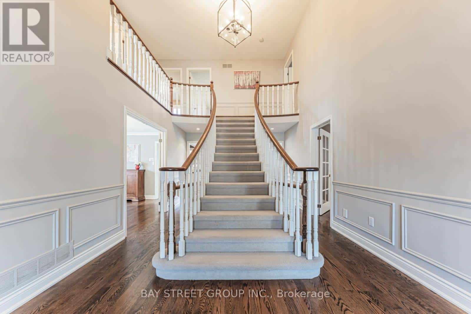 Oakville (FD Ford) — Oakville (FD Ford) - Photo 3 of 50