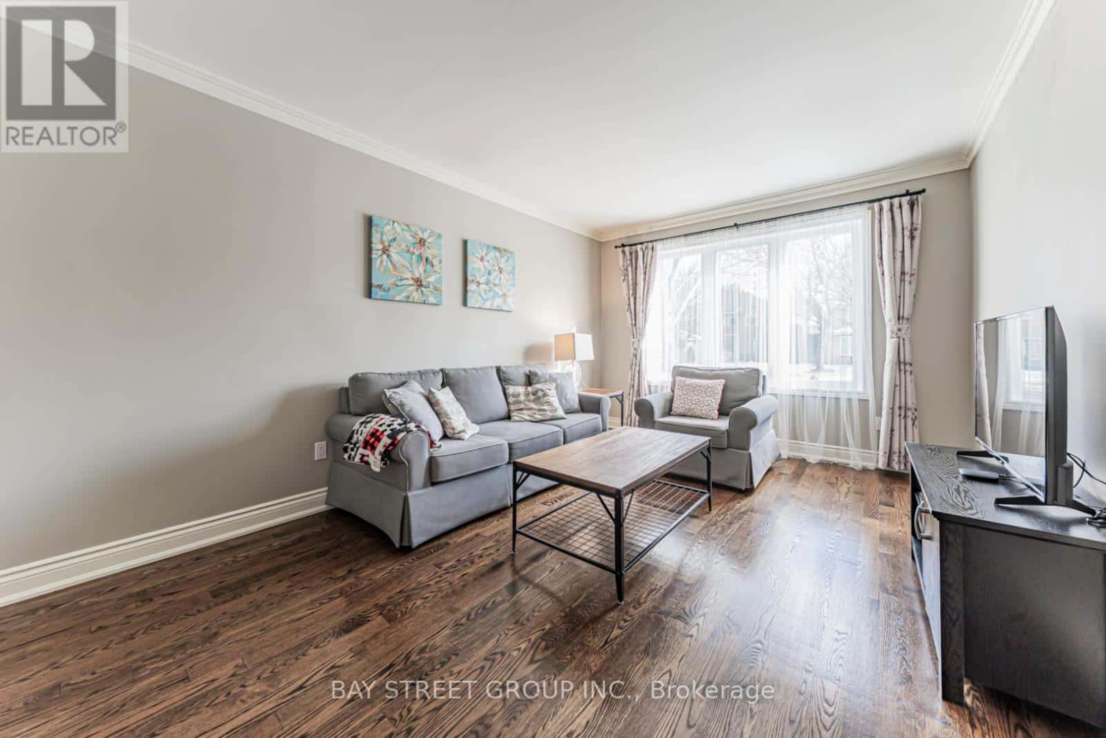 Oakville (FD Ford) — Oakville (FD Ford) - Photo 4 of 50