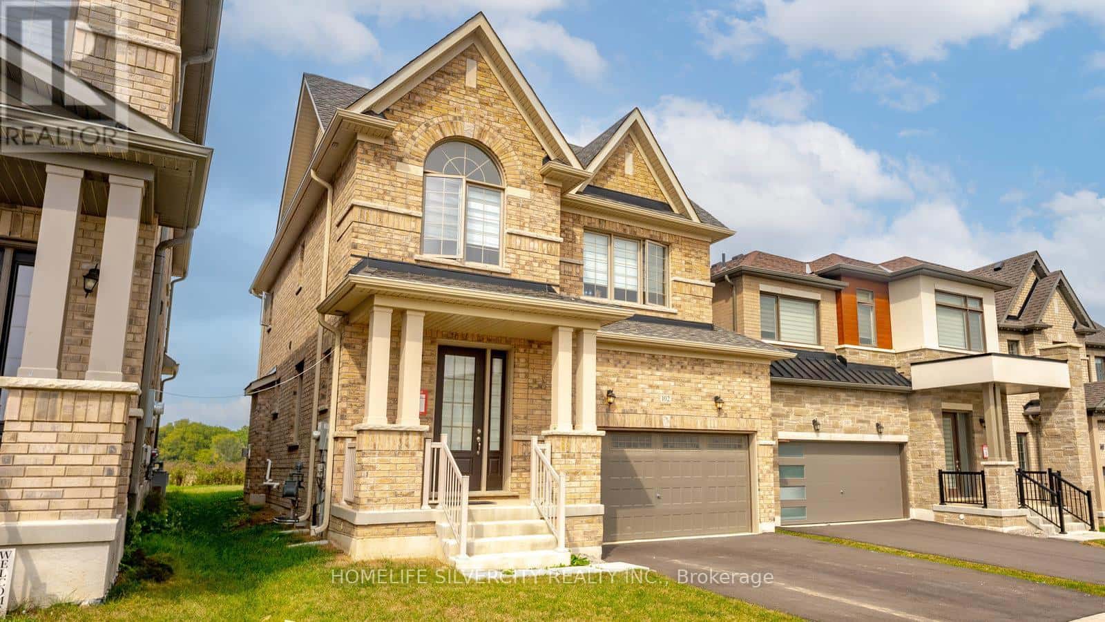 Brantford — Brantford - Photo 2 of 23