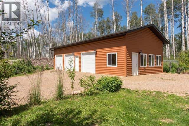 176 Saprae Crescent — Saprae Creek, Alberta - Photo 2 of 30