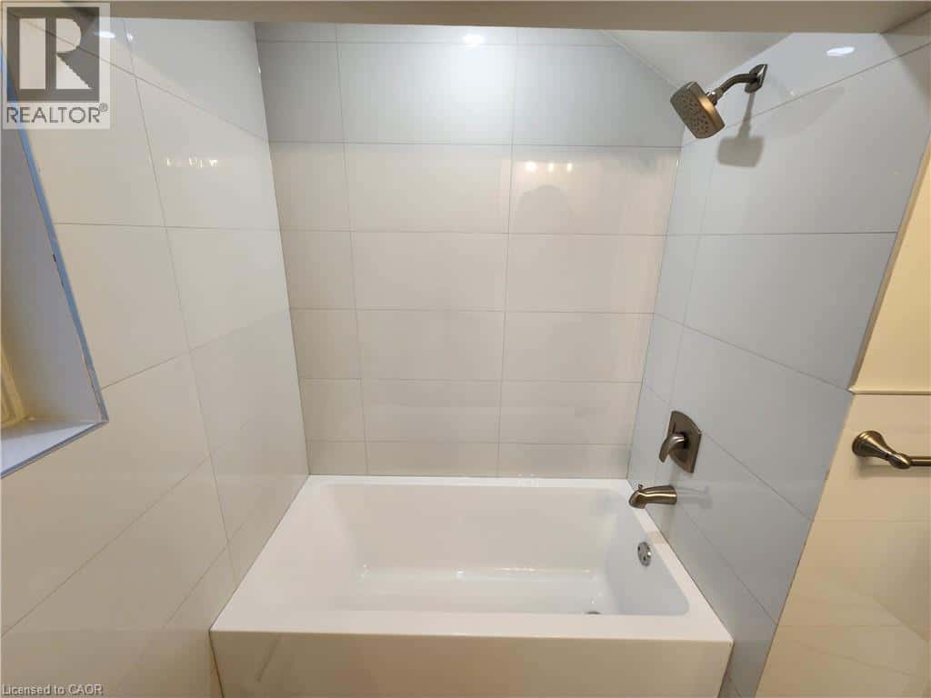 Guelph — Guelph - Photo 5 of 9