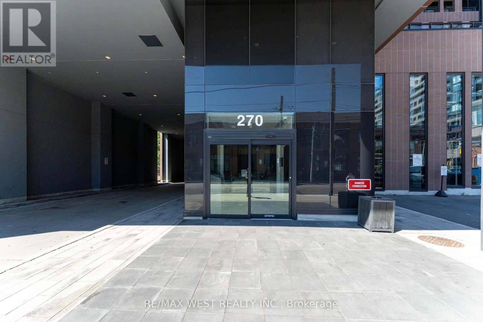 1207 - 270 DUFFERIN STREET W — Toronto (South Parkdale), Ontario - Photo 4 of 39