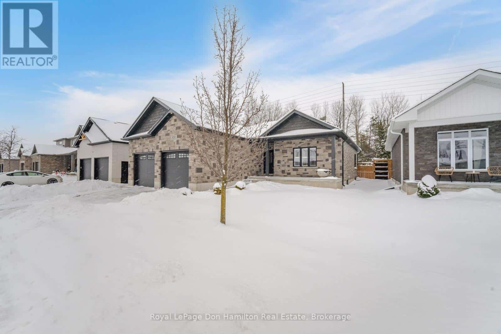 450 ROGERS ROAD — North Perth (Listowel), Ontario - Photo 4 of 42