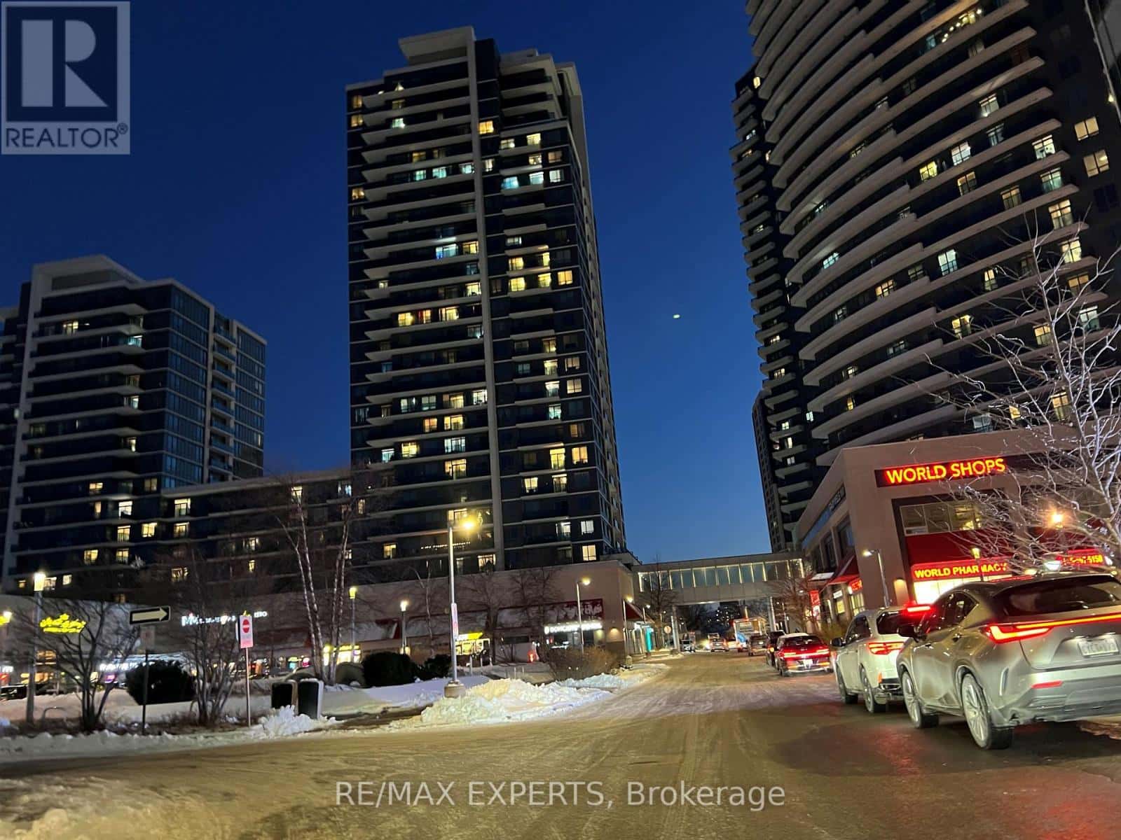 Markham (Grandview) — Markham (Grandview) - Photo 3 of 26