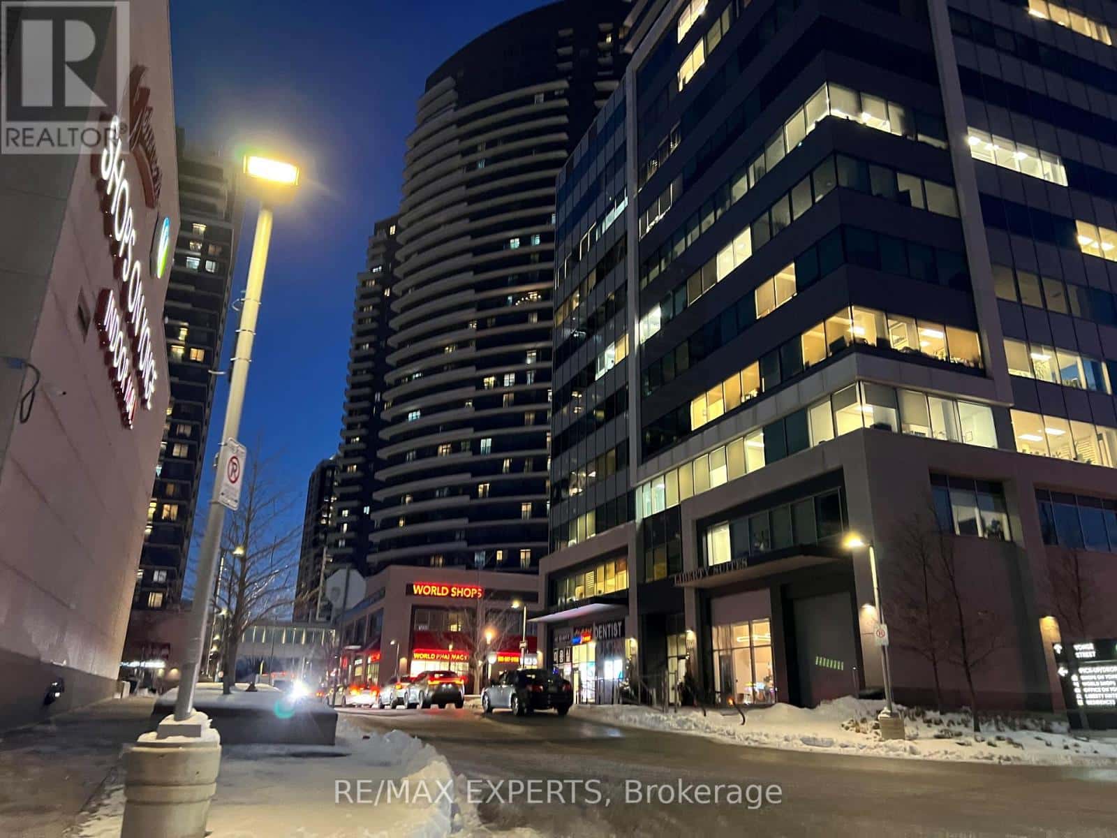 Markham (Grandview) — Markham (Grandview) - Photo 2 of 26