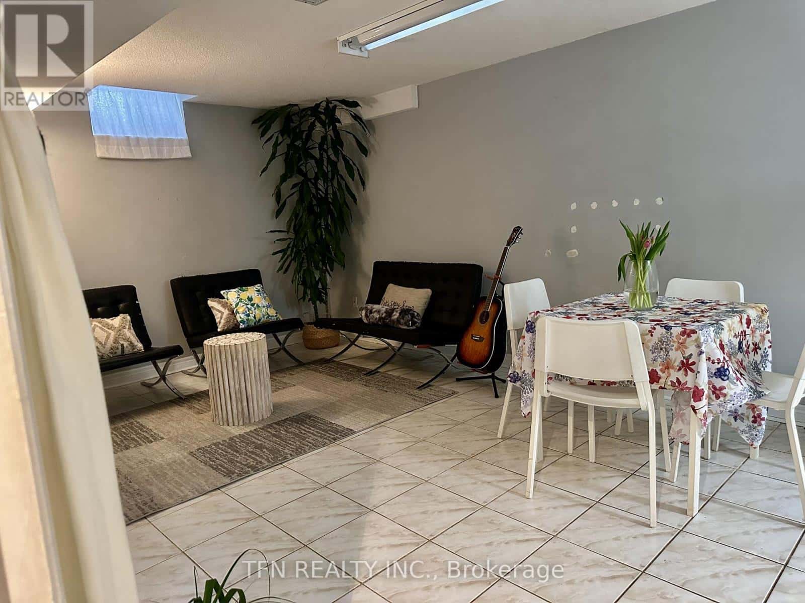 BSMT - 5 BELWOOD BOULEVARD — Vaughan (Concord) - Photo 3 of 16