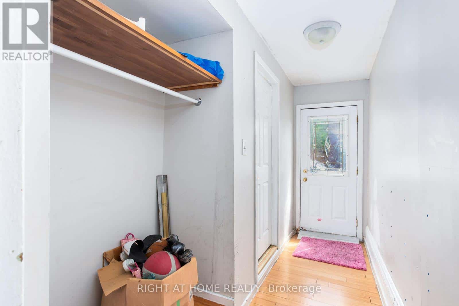 171-173 WILSON STREET — Hamilton (Beasley), Ontario - Photo 2 of 12