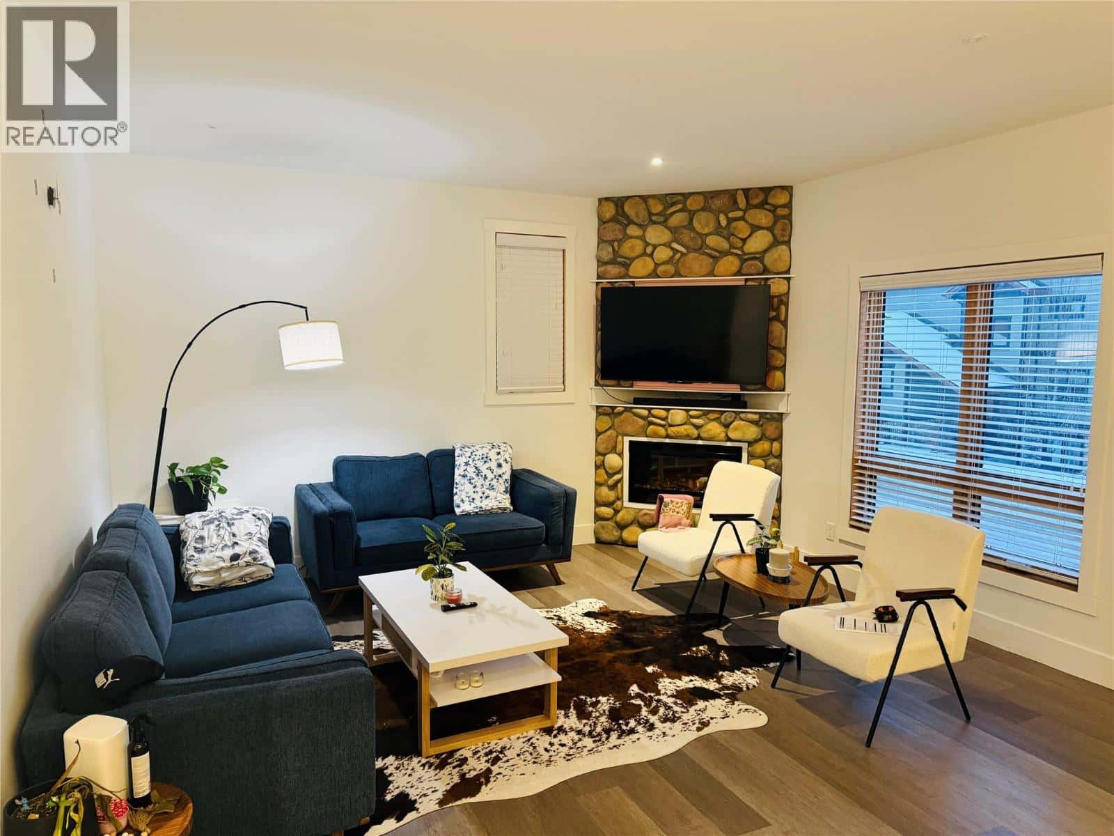 7291 PROSPECTOR Avenue Unit# 501 — Radium Hot Springs, British Columbia - Photo 4 of 16