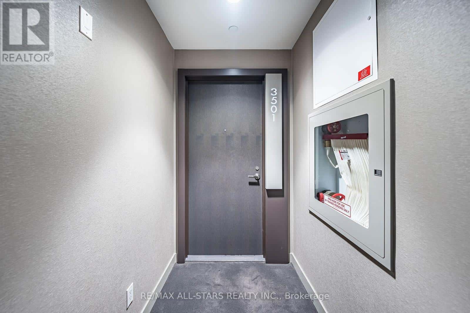 3501 - 16 BONNYCASTLE STREET — Toronto (Waterfront Communities), Ontario - Photo 5 of 30