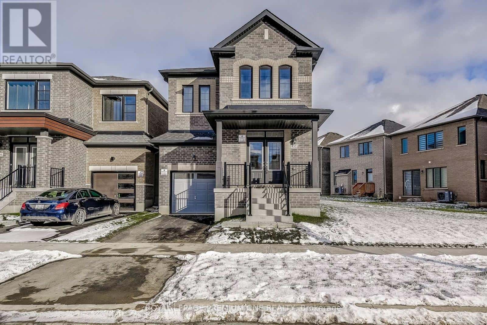 432 KENNEDY CIRCLE — Milton (CB Cobban), Ontario - Photo 2 of 50