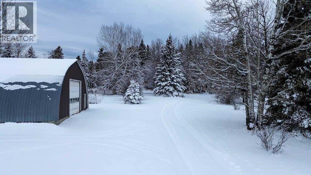 412054 Range Road 6-2 — Rural Clearwater County, Alberta - Photo 4 of 48