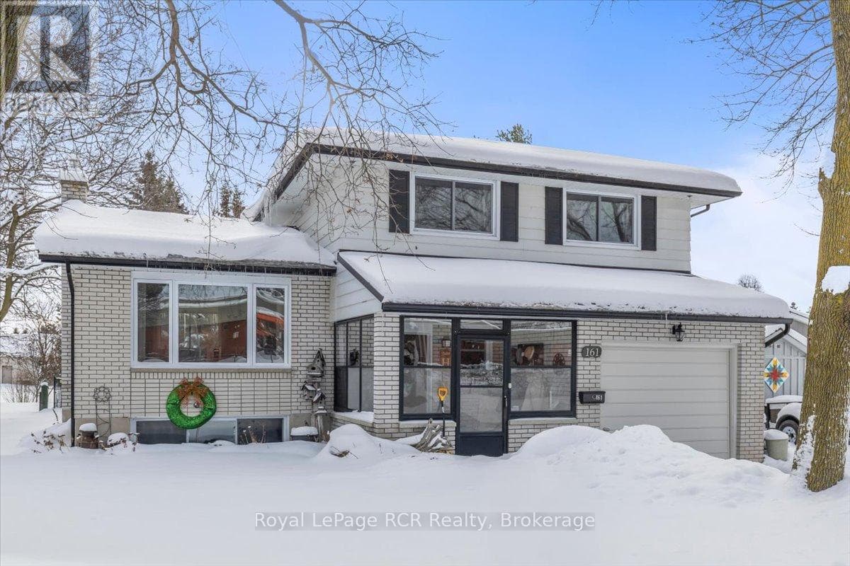 161 6TH STREET — Hanover, Ontario - Main photo