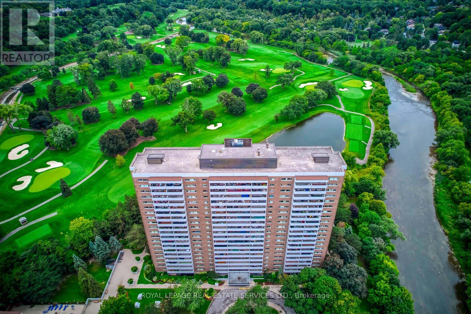 405 - 240 SCARLETT ROAD — Toronto (Rockcliffe-Smythe), Ontario - Photo 3 of 48