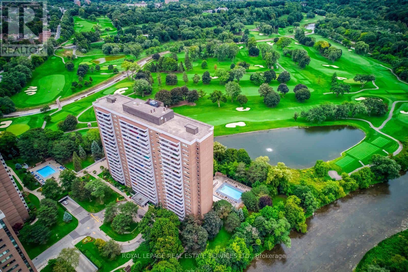 405 - 240 SCARLETT ROAD — Toronto (Rockcliffe-Smythe), Ontario - Photo 4 of 48