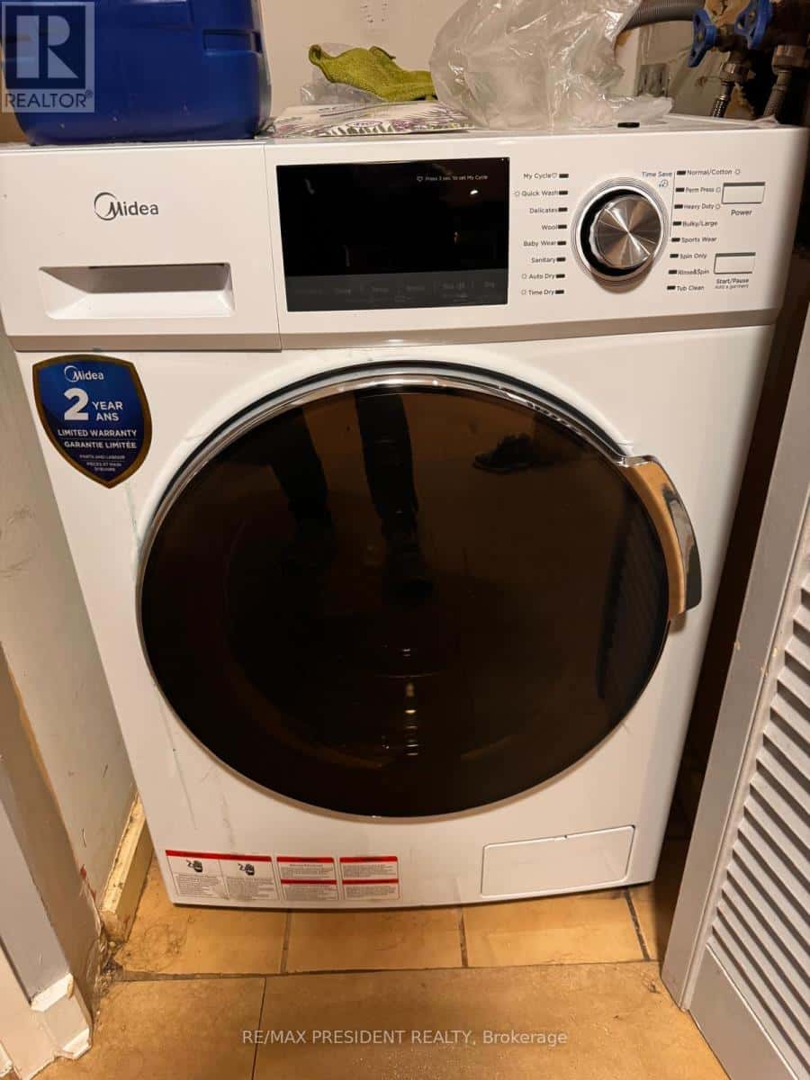 216 - 60 HOMEWOOD AVENUE — Toronto (Cabbagetown-South St. James Town) - Photo 4 of 12