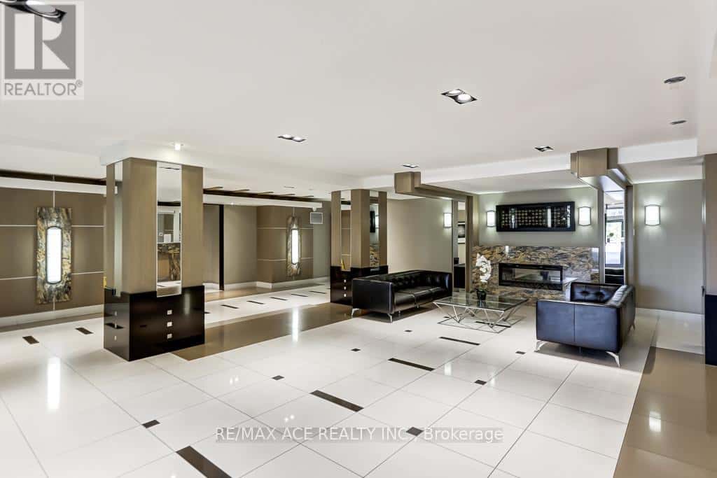 Toronto (York University Heights) — Toronto (York University Heights) - Photo 3 of 28