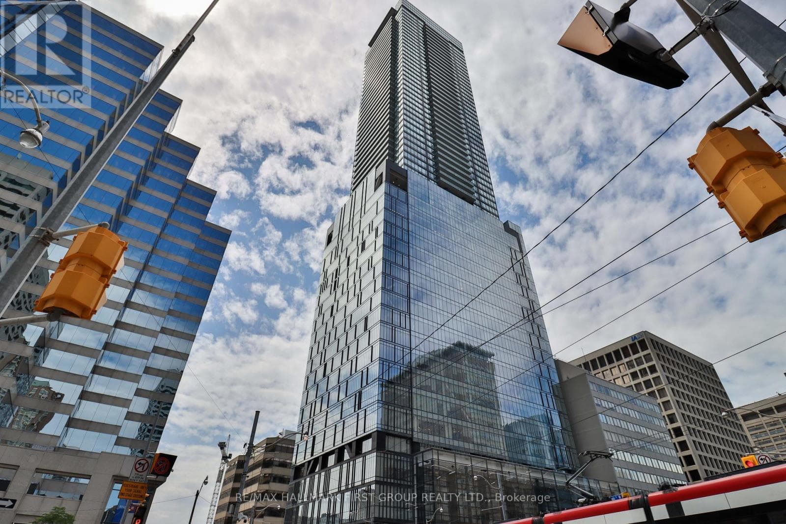 Toronto (University) — Toronto (University) - Main photo