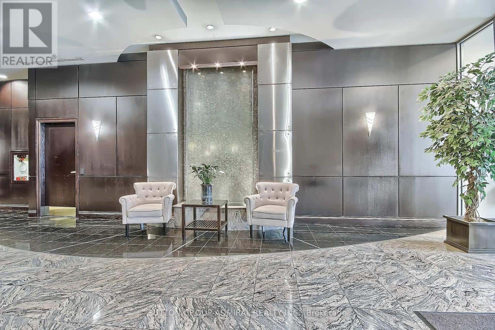 3615 - 30 GRAND TRUNK CRESCENT — Toronto (Waterfront Communities), Ontario - Photo 5 of 43