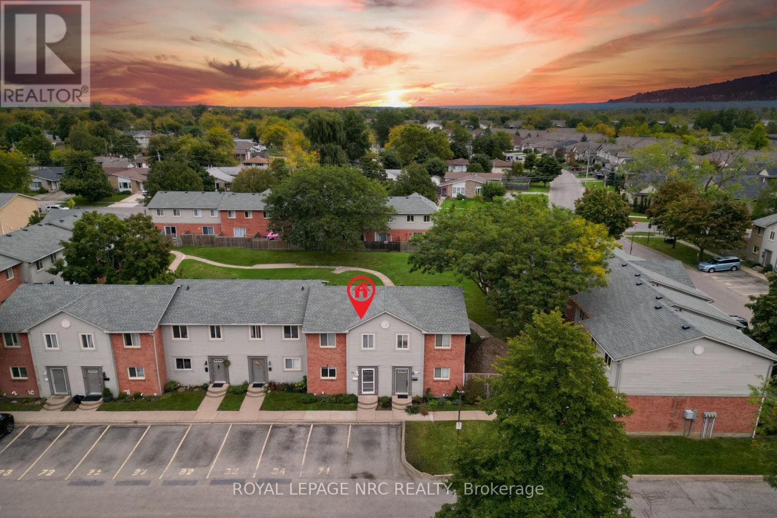 70 - 65 DORCHESTER BOULEVARD — St. Catharines (Carlton/Bunting) - Main photo