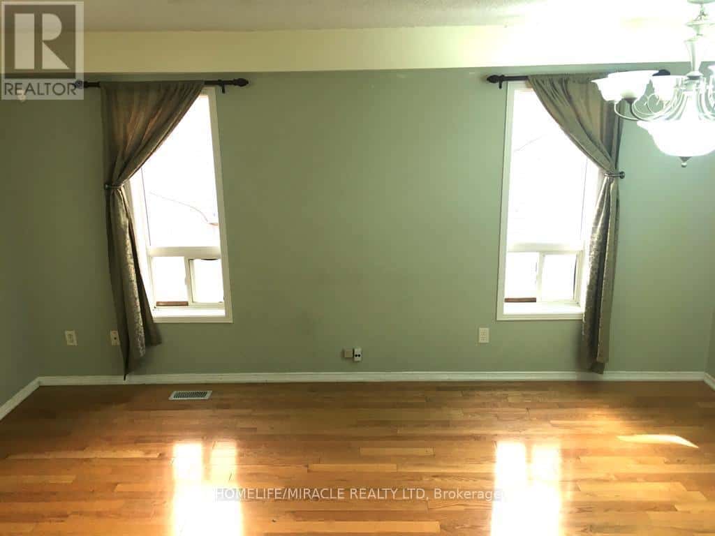 Mississauga (Meadowvale Village) — Mississauga (Meadowvale Village) - Photo 2 of 4