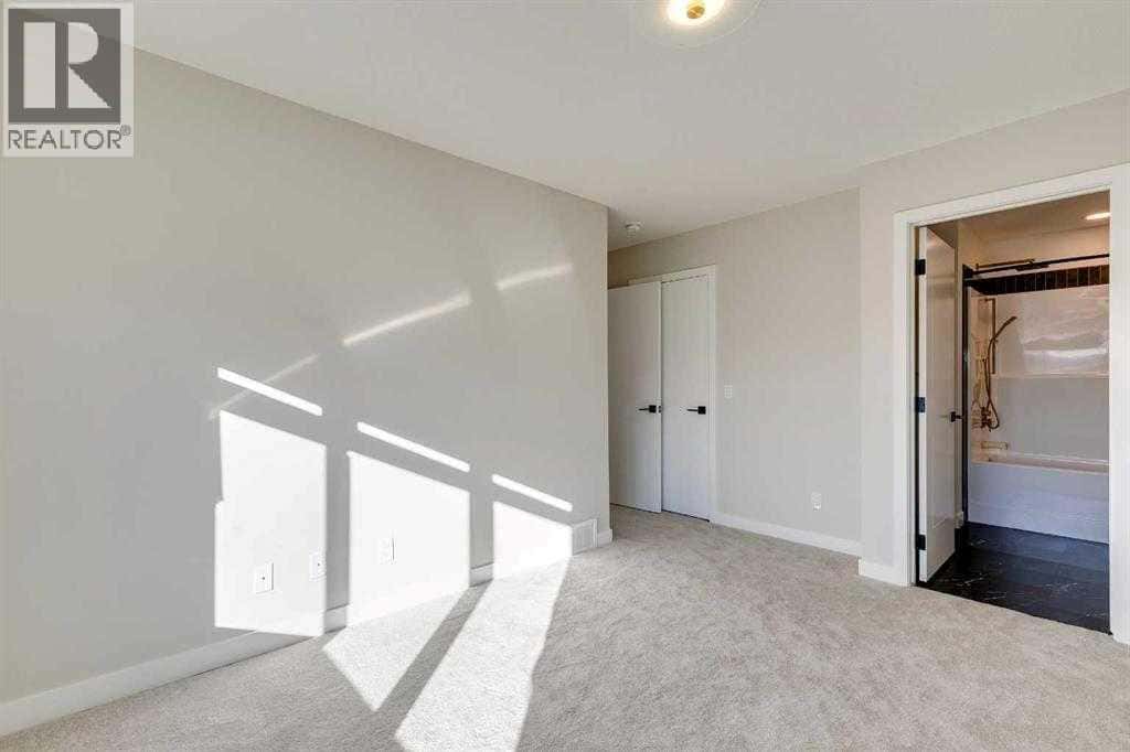 Calgary — Calgary - Photo 5 of 14