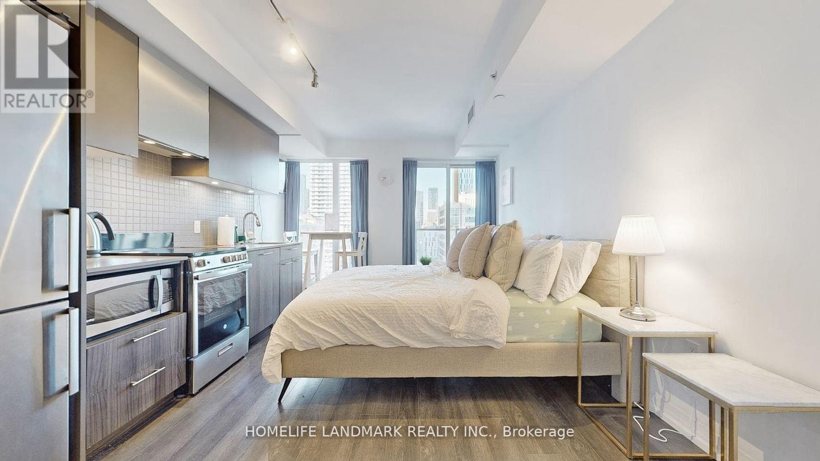 1227 - 251 JARVIS STREET — Toronto (Church-Yonge Corridor) - Main photo