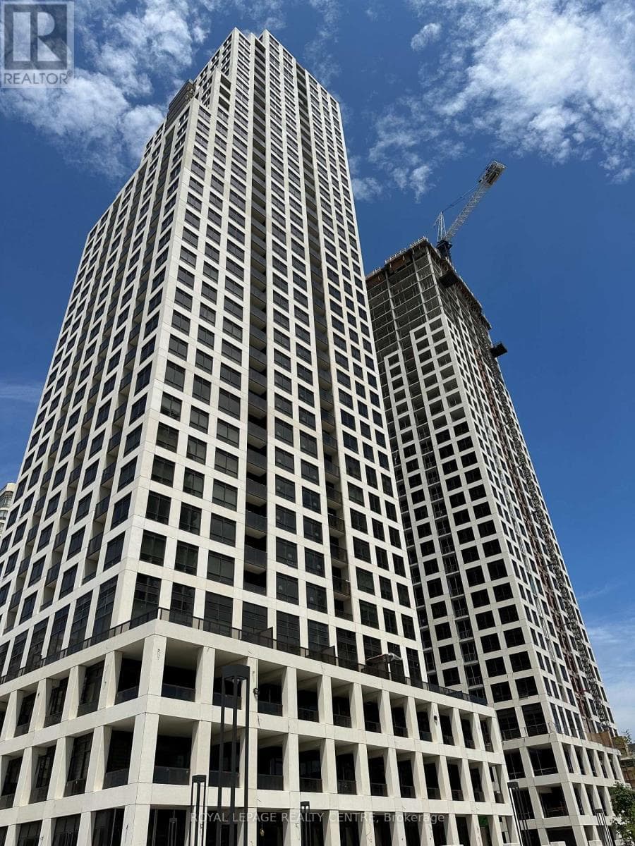 Mississauga (Fairview) — Mississauga (Fairview) - Main photo