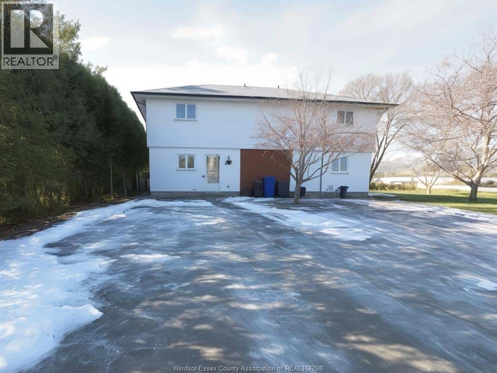 Harrow — Harrow - Photo 2 of 17